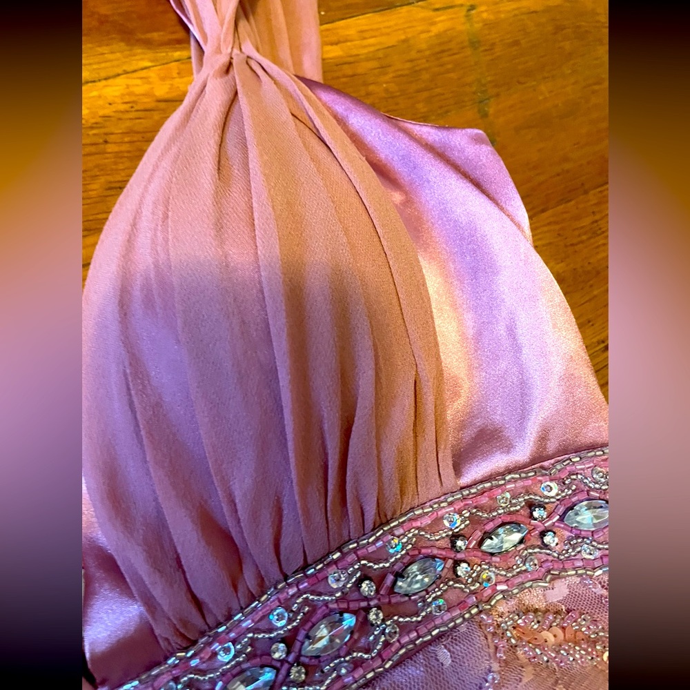Long evening dress with some broderie 🌸❤️ - Picture 7 of 8